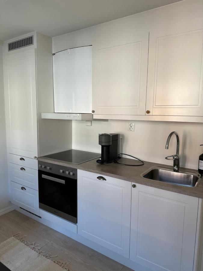 Cosy 2-Rooms Apartment In The City Center Тромсё Экстерьер фото