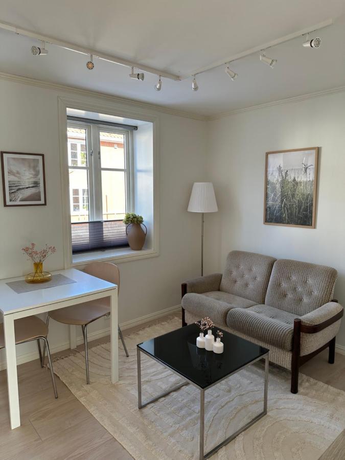 Cosy 2-Rooms Apartment In The City Center Тромсё Экстерьер фото