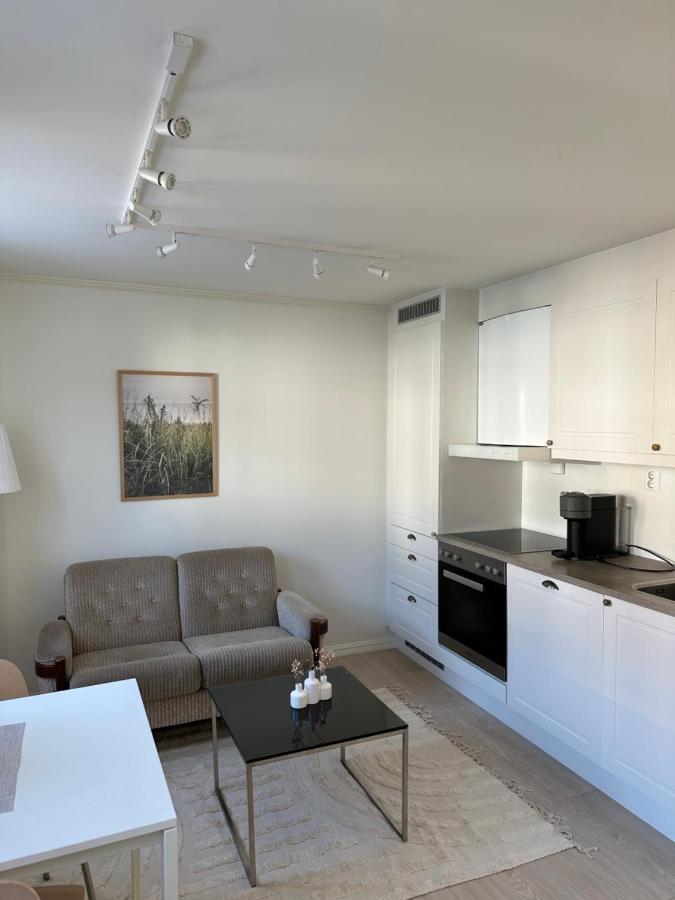 Cosy 2-Rooms Apartment In The City Center Тромсё Экстерьер фото