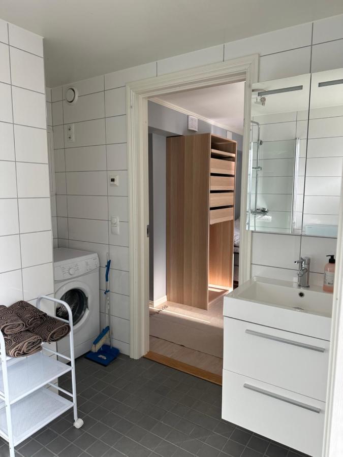 Cosy 2-Rooms Apartment In The City Center Тромсё Экстерьер фото